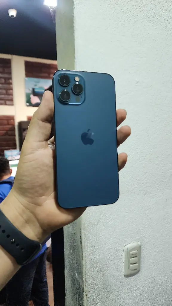 iphone 12 pro max SEMI NUEVO